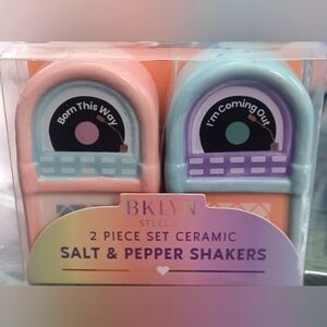 Pride jukebox salt pepper shakers